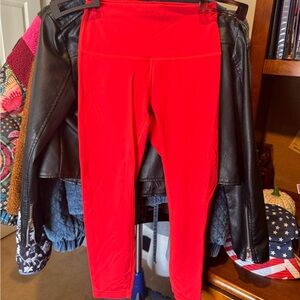 Lululemon Wunder Train Crop 23”